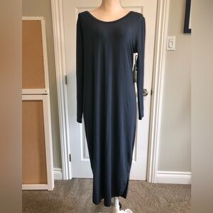Paper Label long sleeved dress